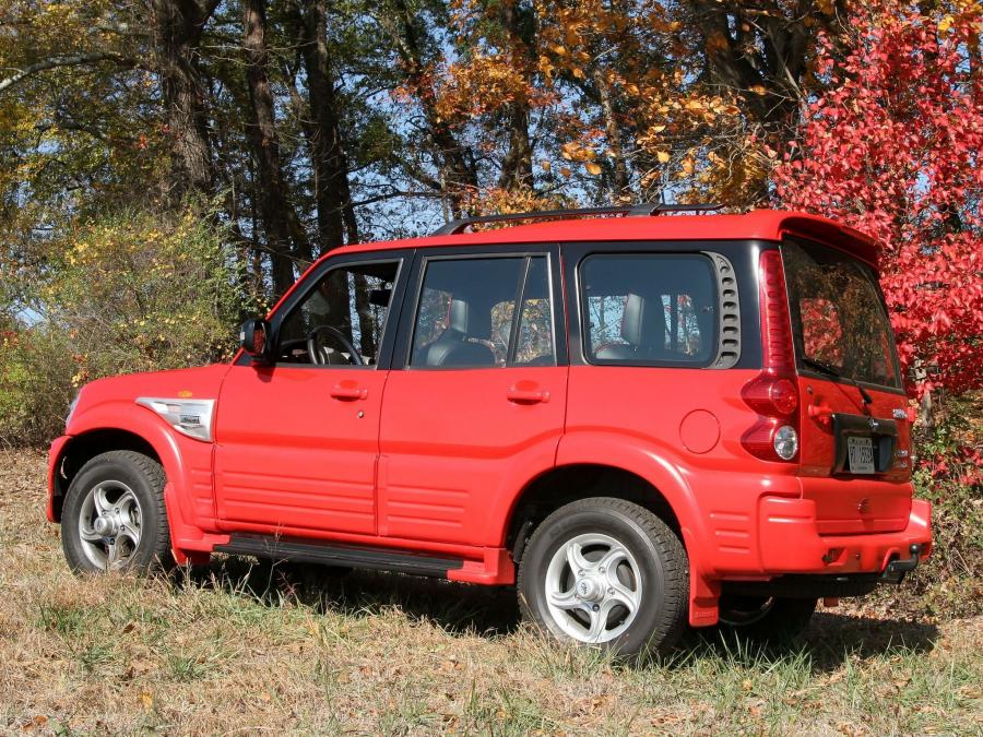  Mahindra Scorpio 2006 года  (фото 2 из 6)
